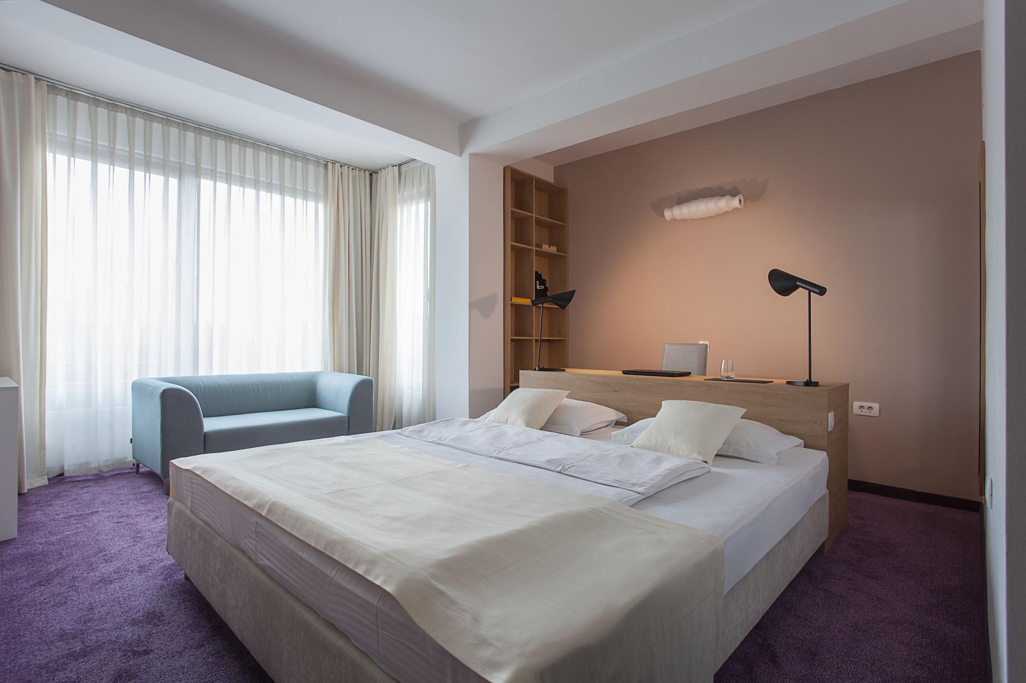 Park Hotel