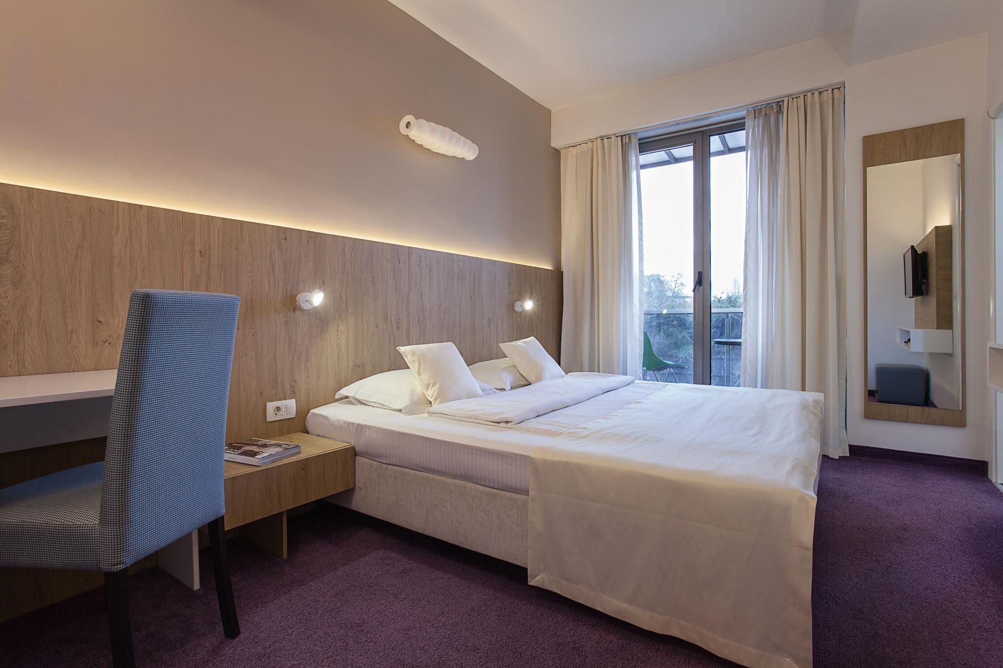 Hotel Park 4*